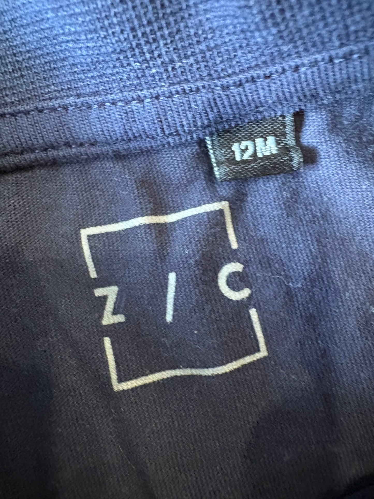 Chandail zic 12 mois (cmb)