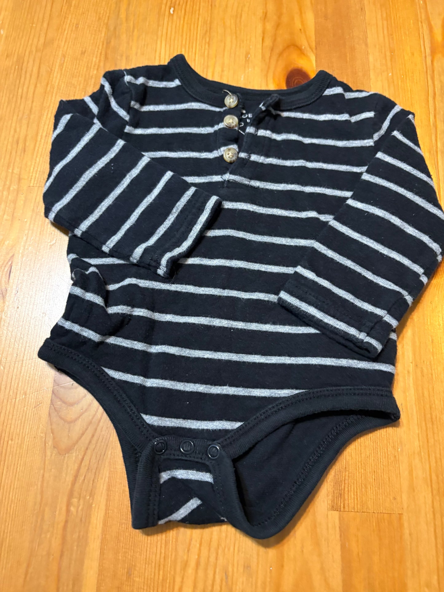 Cache-couche joe fresh 6-12 mois