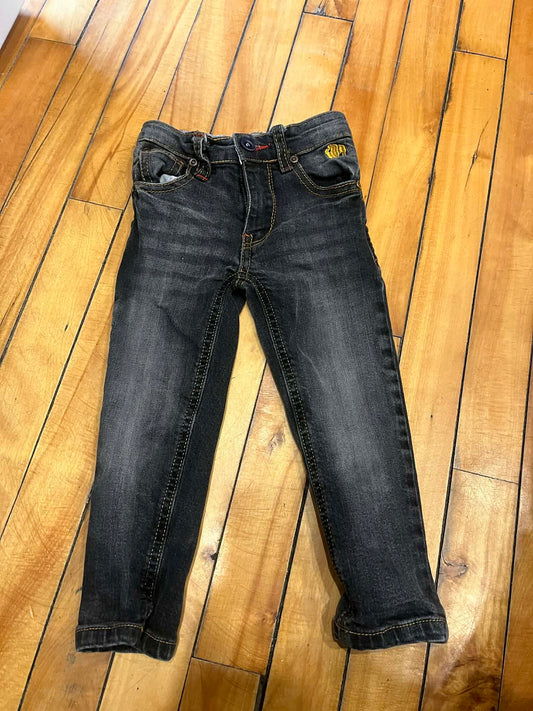 Jeans cobana denim 2T état neuf
