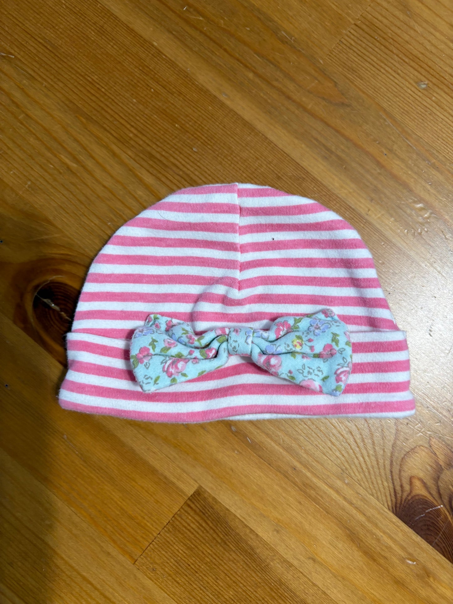 Bonnet laura ashley 3-6 mois