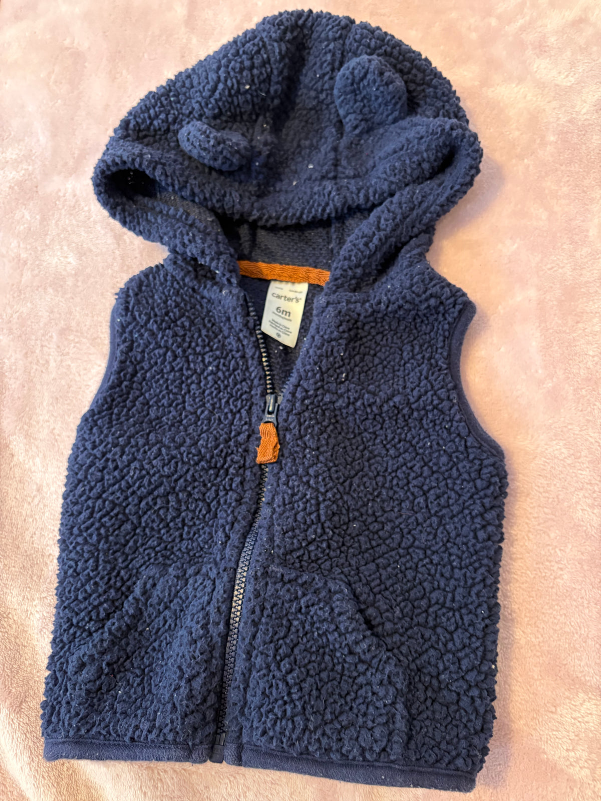 Veste sans manche carter’s  6 mois