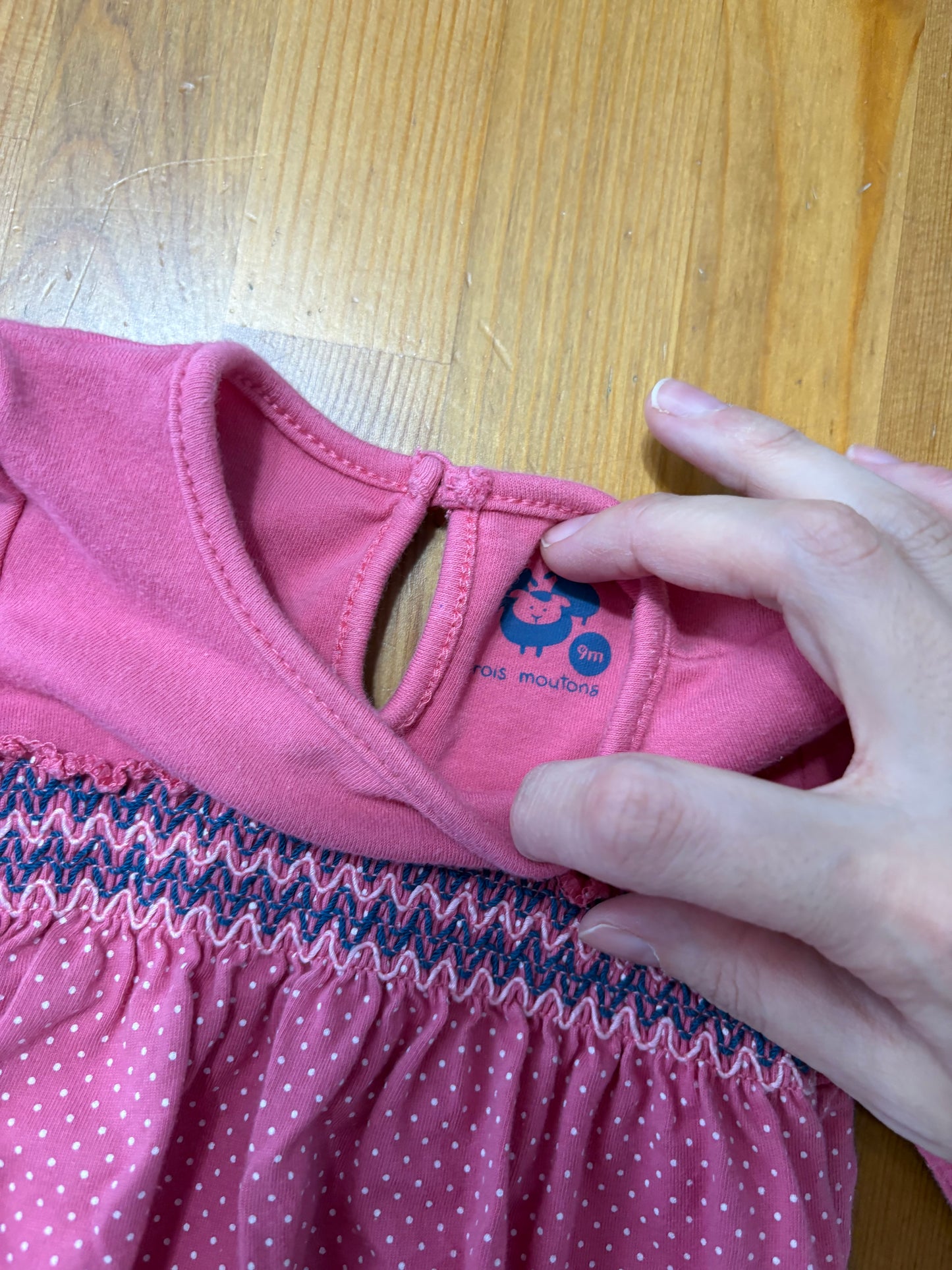 Gilet trois moutons 9 mois