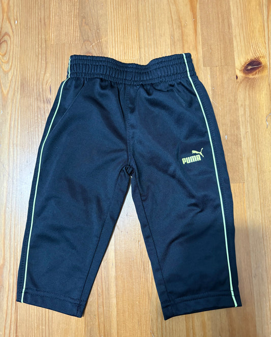 Pantalon puma 3-6 mois état neuf