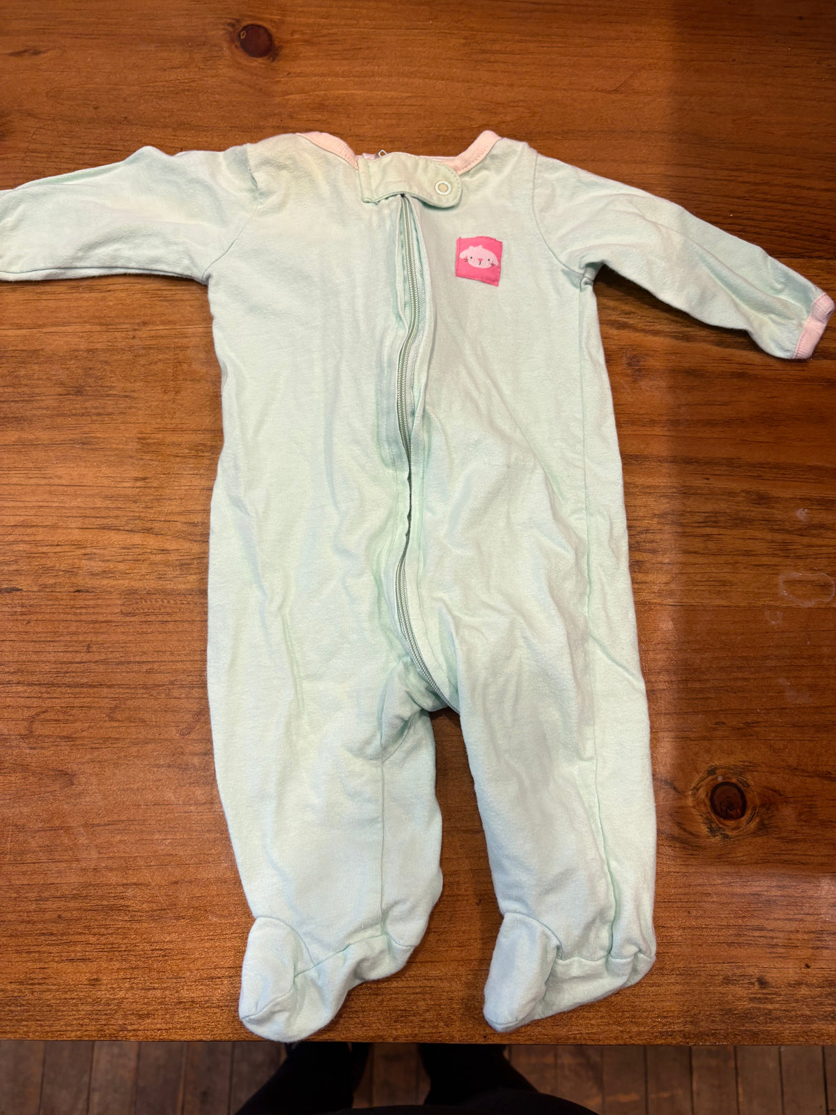Pyjama 0-3 mois à donner avec achat