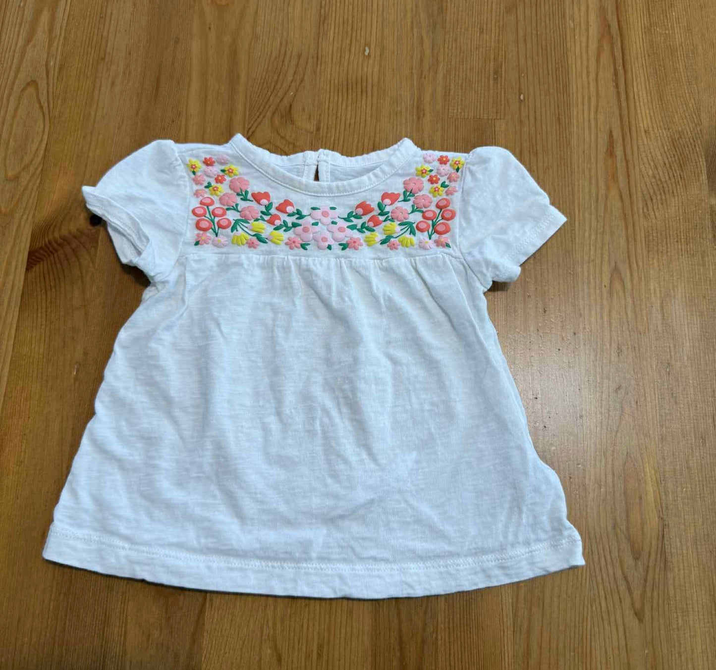 T-shirt carter’s 12 mois