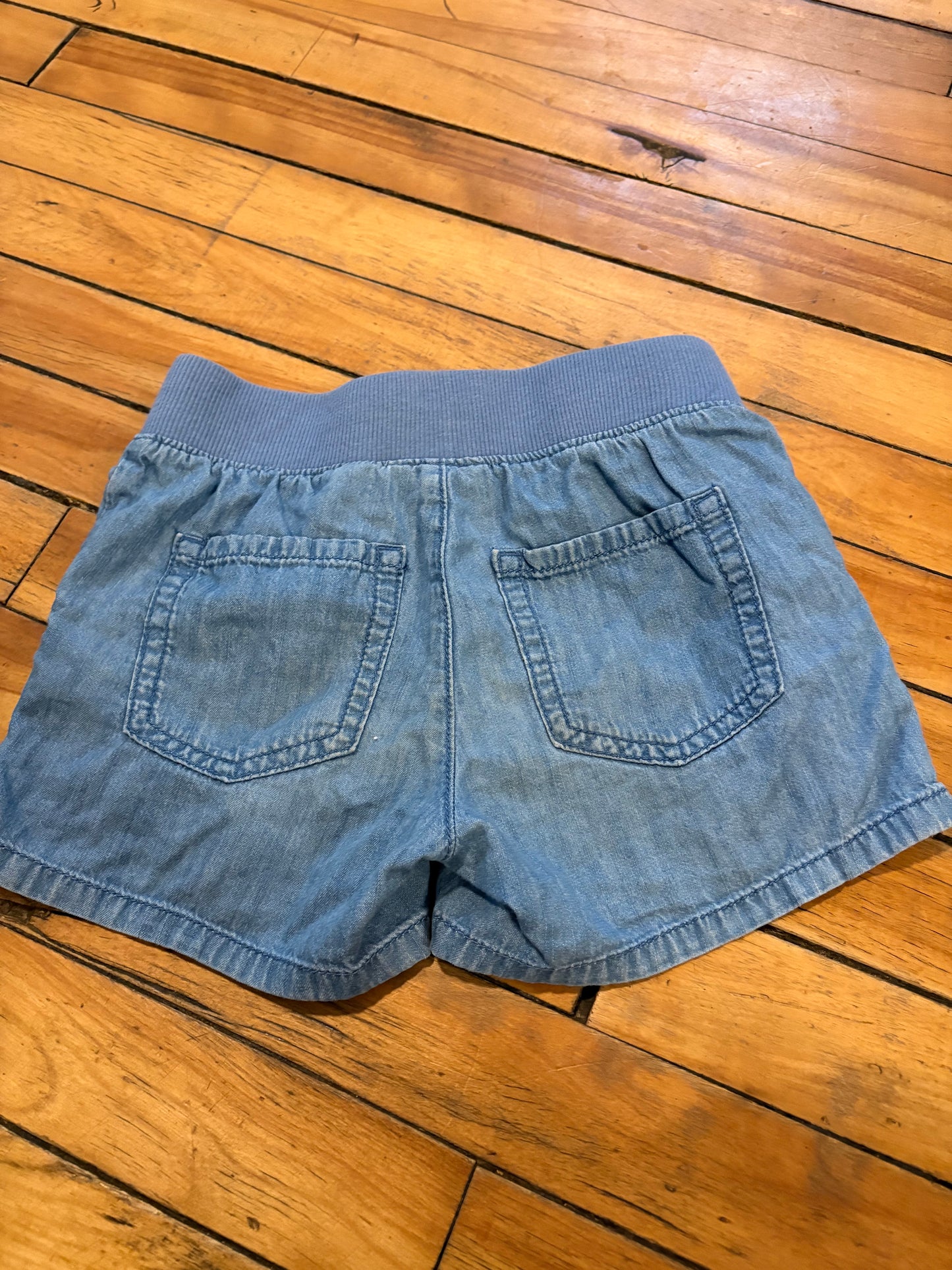 Short 6/7 ans place