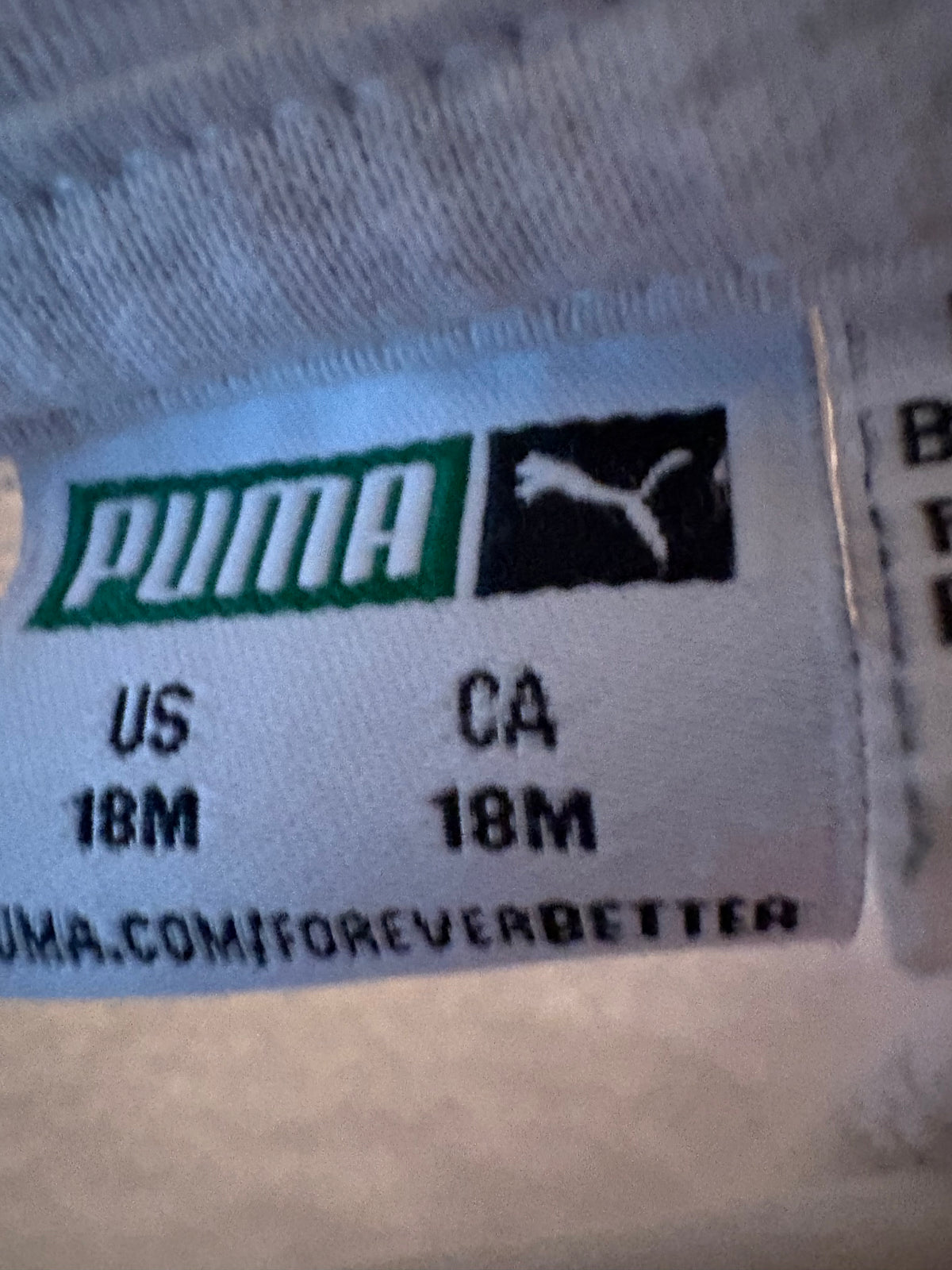 Chandail puma 18 mois fait petit (cmb)