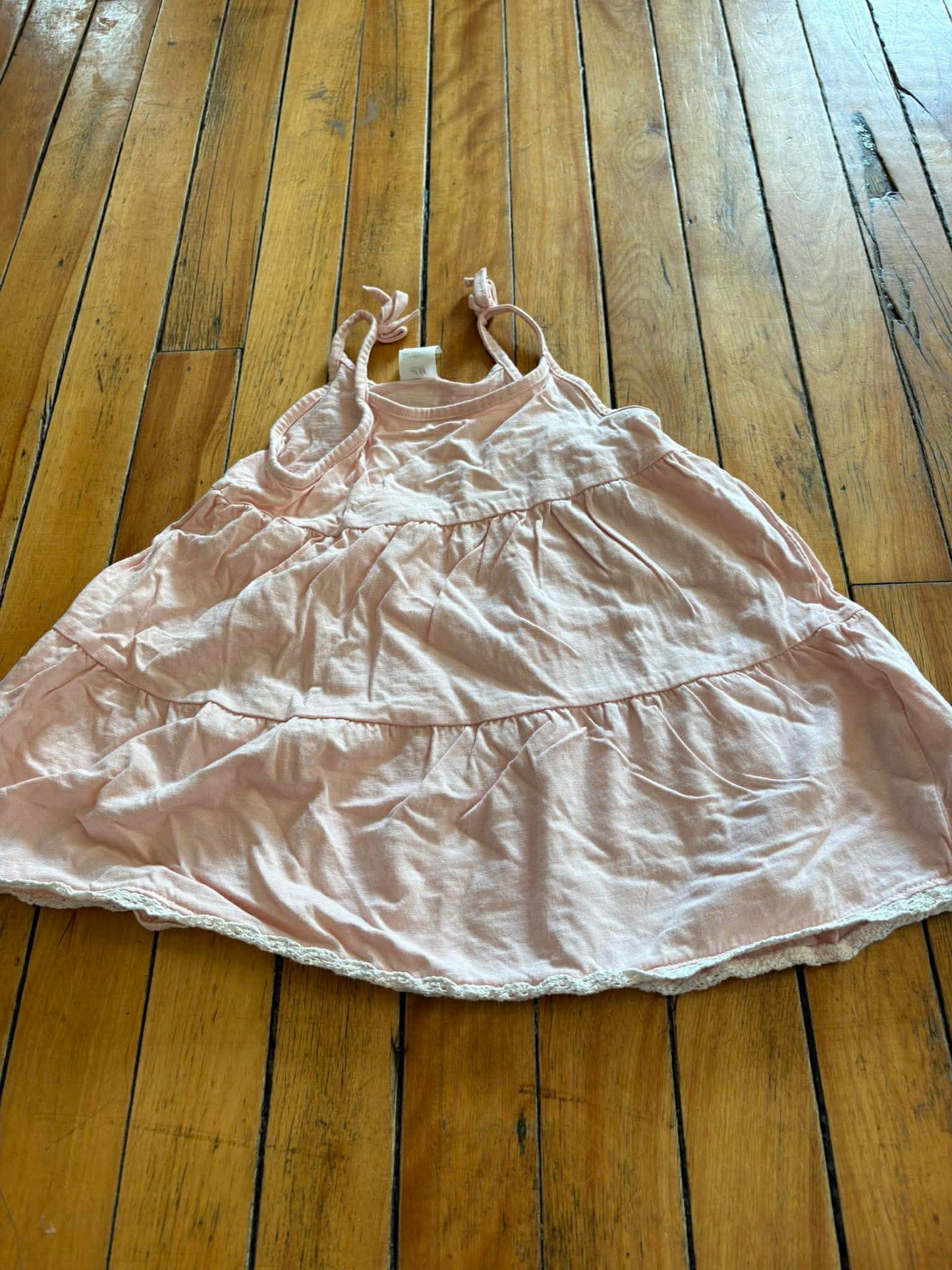 Robe h&m 12-18 mois (cmb)