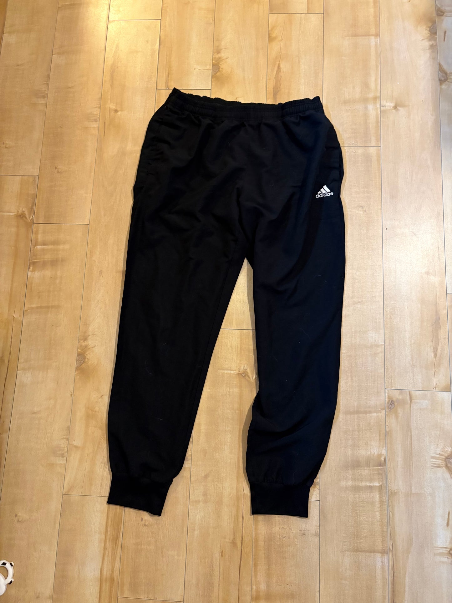 Pantalon adidas xlarge tissus léger en toile