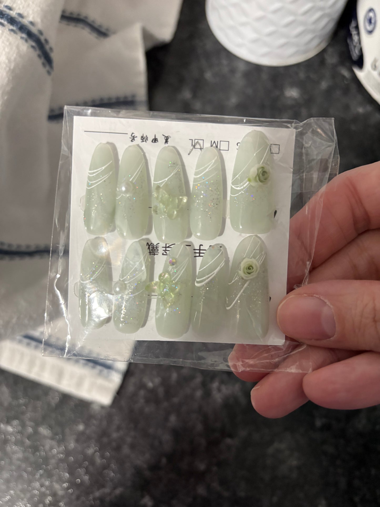 Faux ongles large neuf