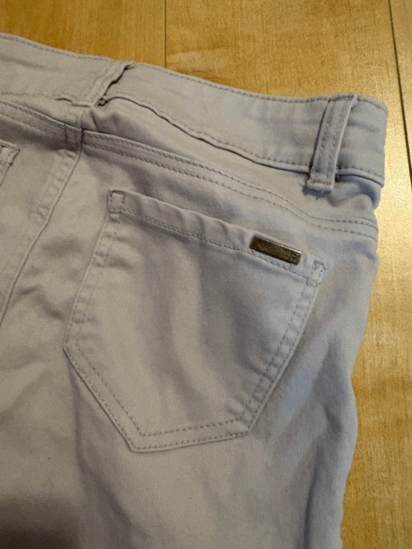 Pantalon pentagone taille 25 état neuf
