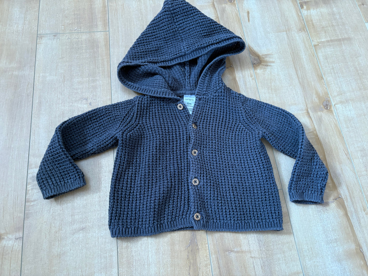 Veste tricot carter’s 12 mois (ConsignationML)