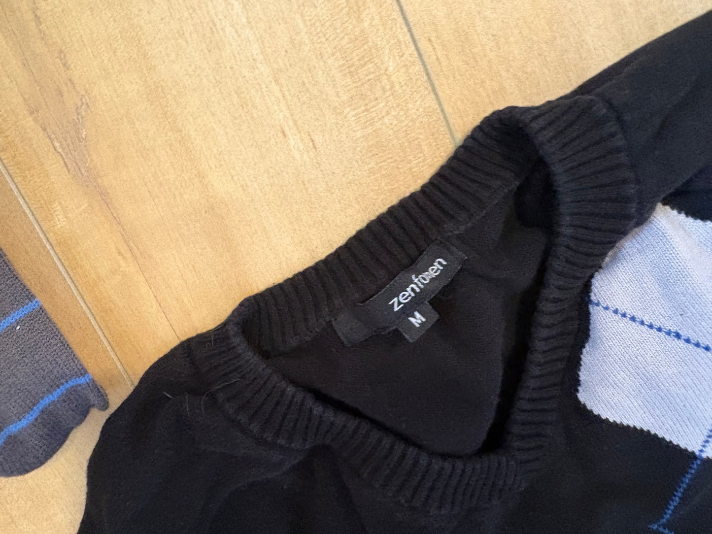 Lot 3 pull small/medium zenfrozen et Le 31