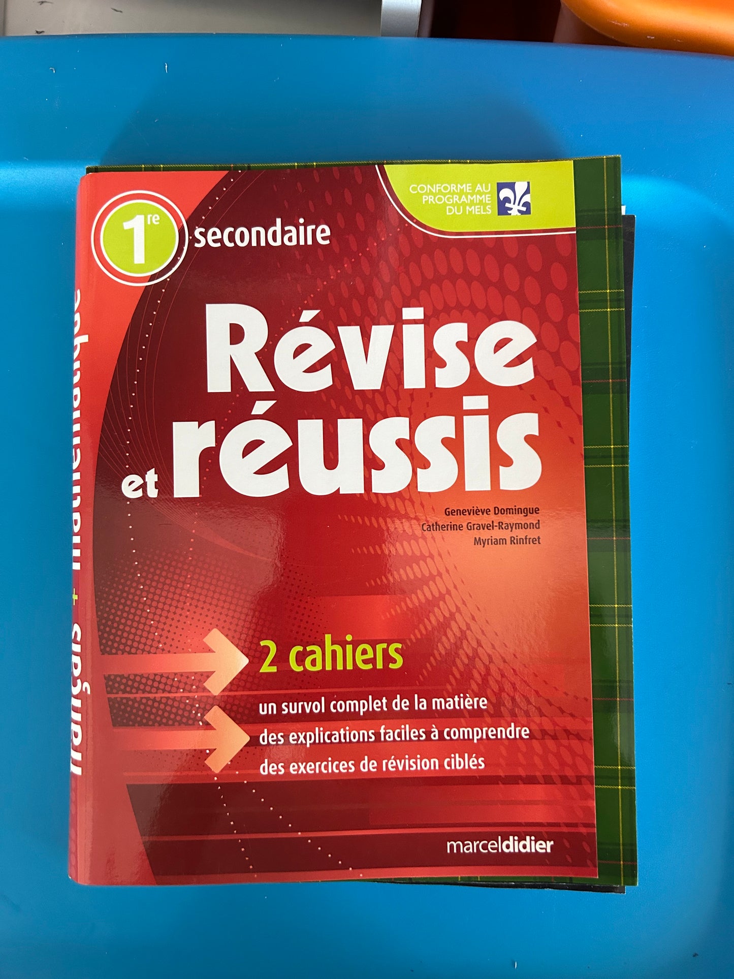 Cahier révision secondaire 1 neuf *