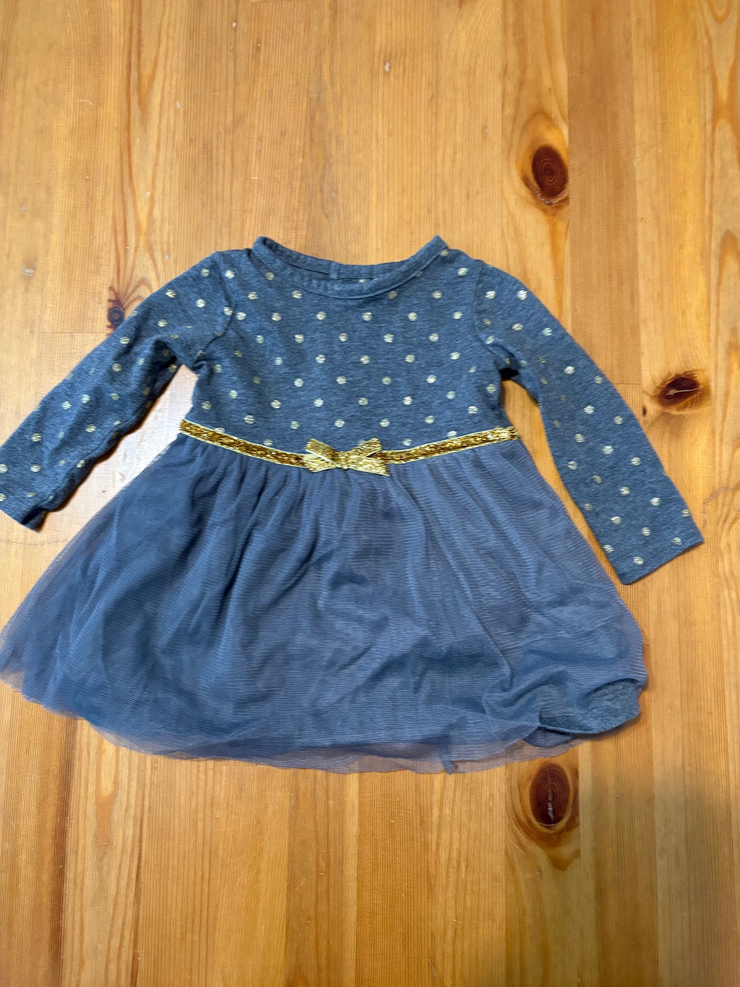 Robe carter’s 6 mois