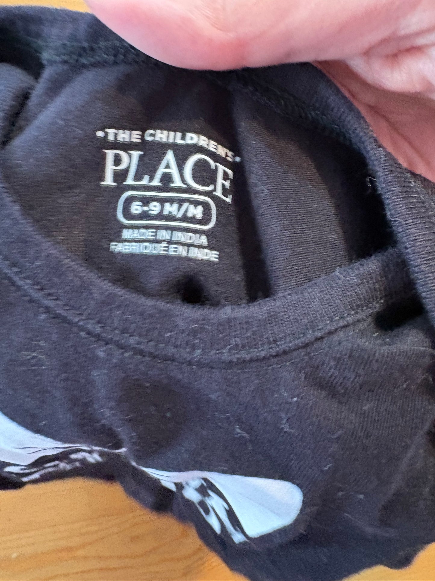 Cache-couche children place 6-9 mois