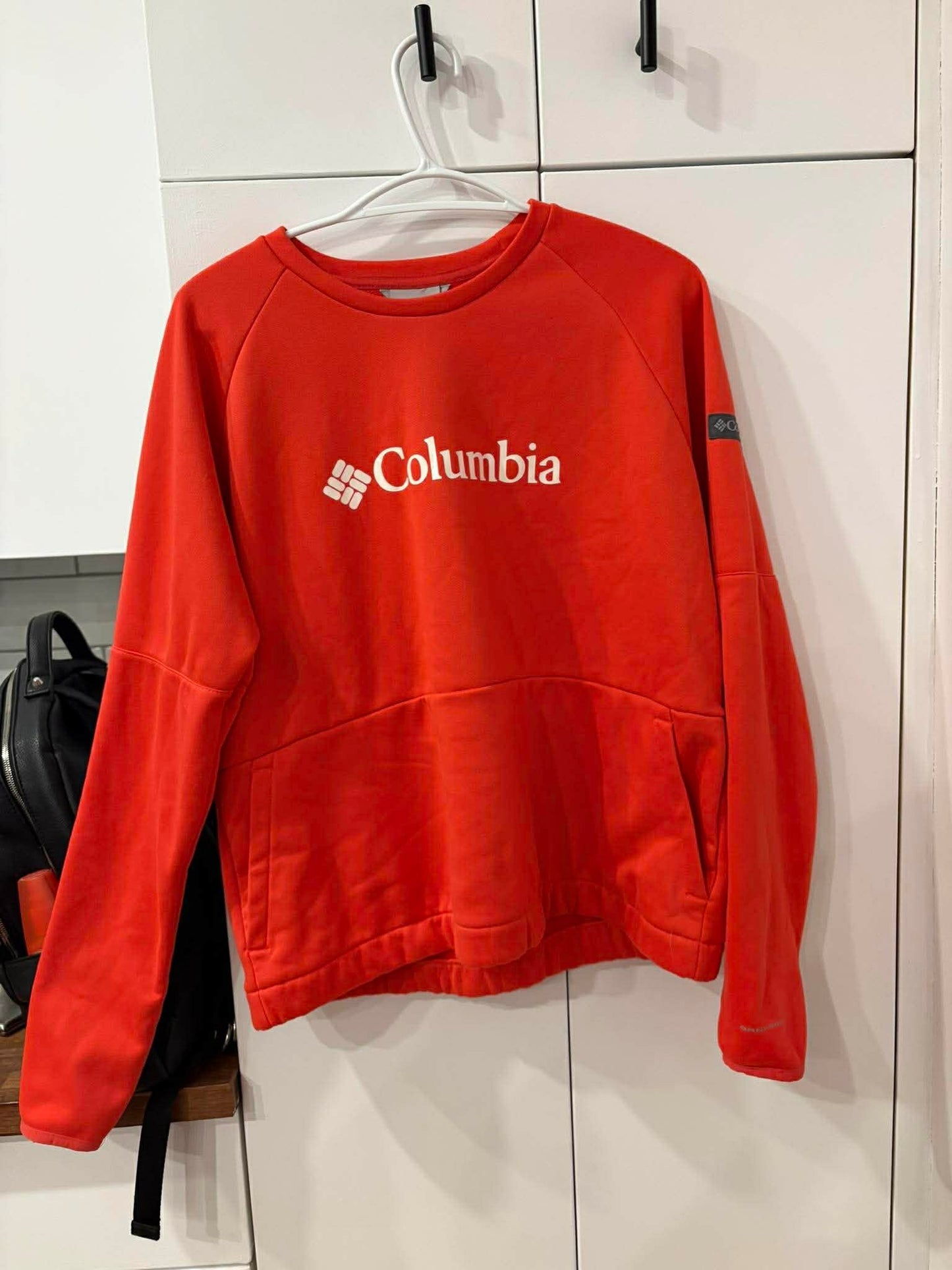 Chandail Columbia fait large Xl femme (cmb)