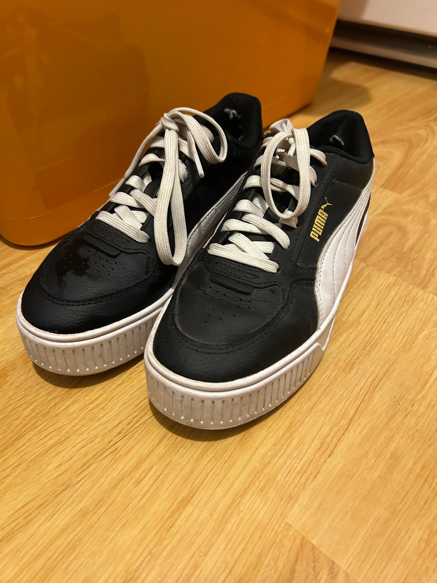 Chaussure Puma gr 7