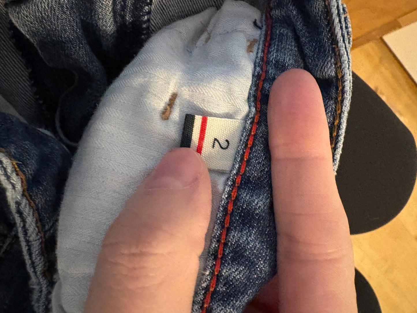Jupe tommy hilfigher taille 2*