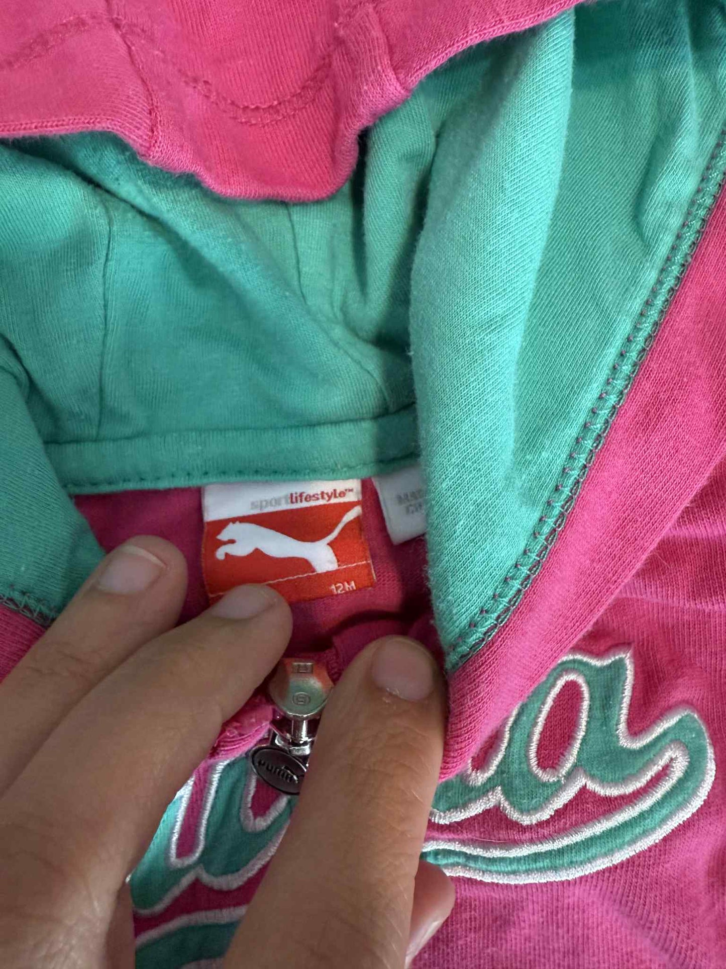 T-shirt à capuche puma 12 mois