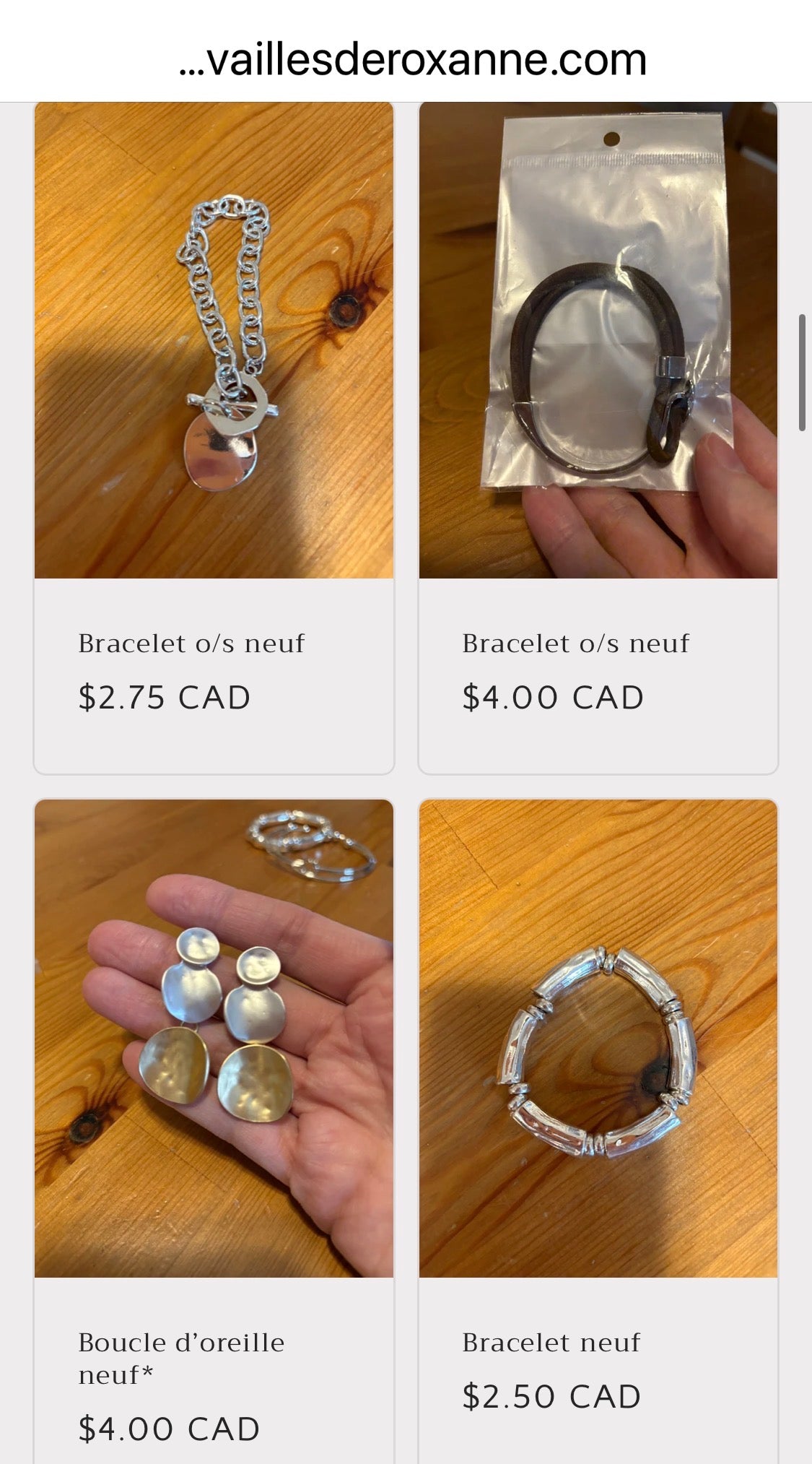 Lot 35 bijoux revendeur état neuf et neuf