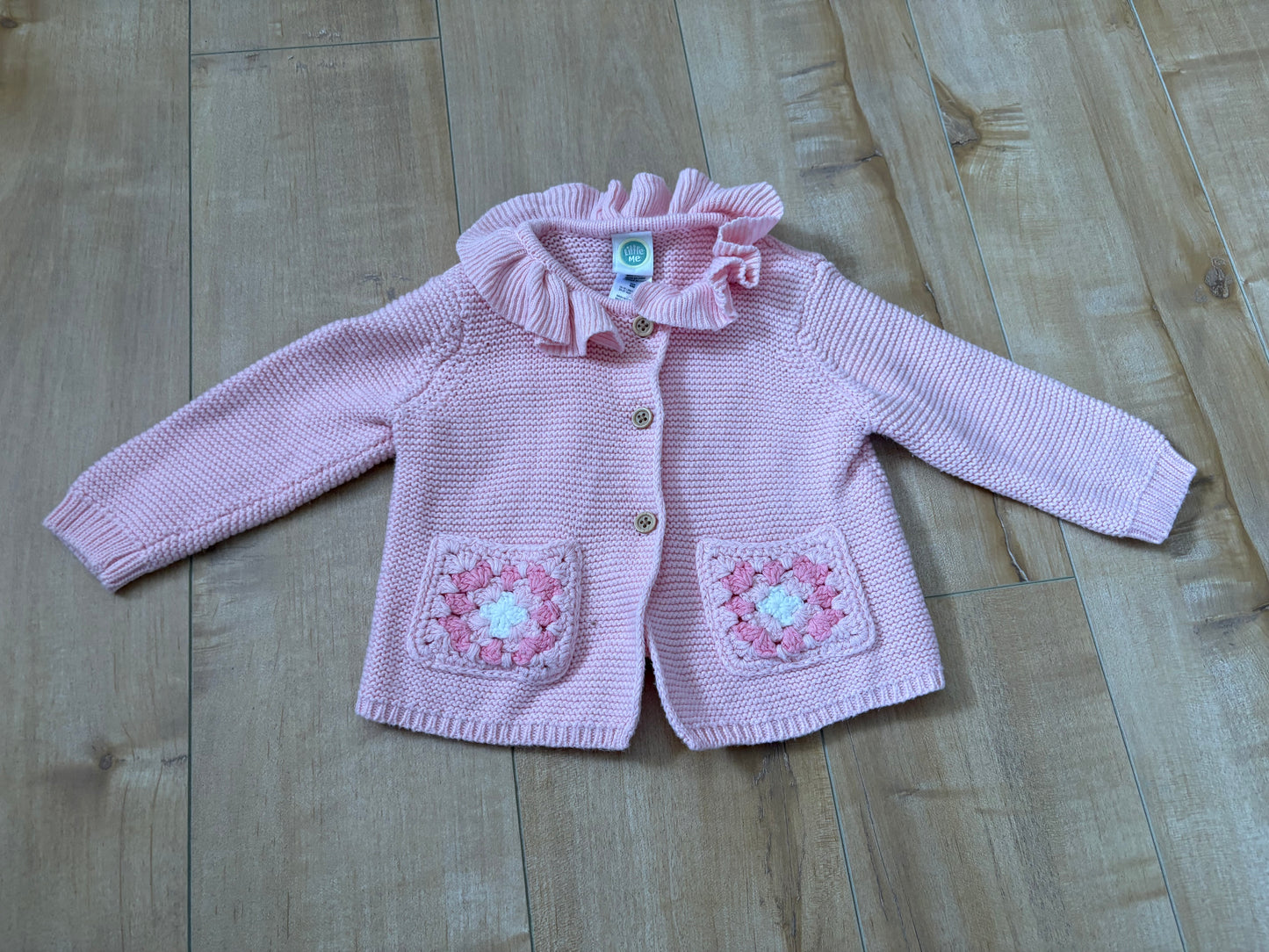 Veste tricot neuf little me 6 mois (ConsignationML)