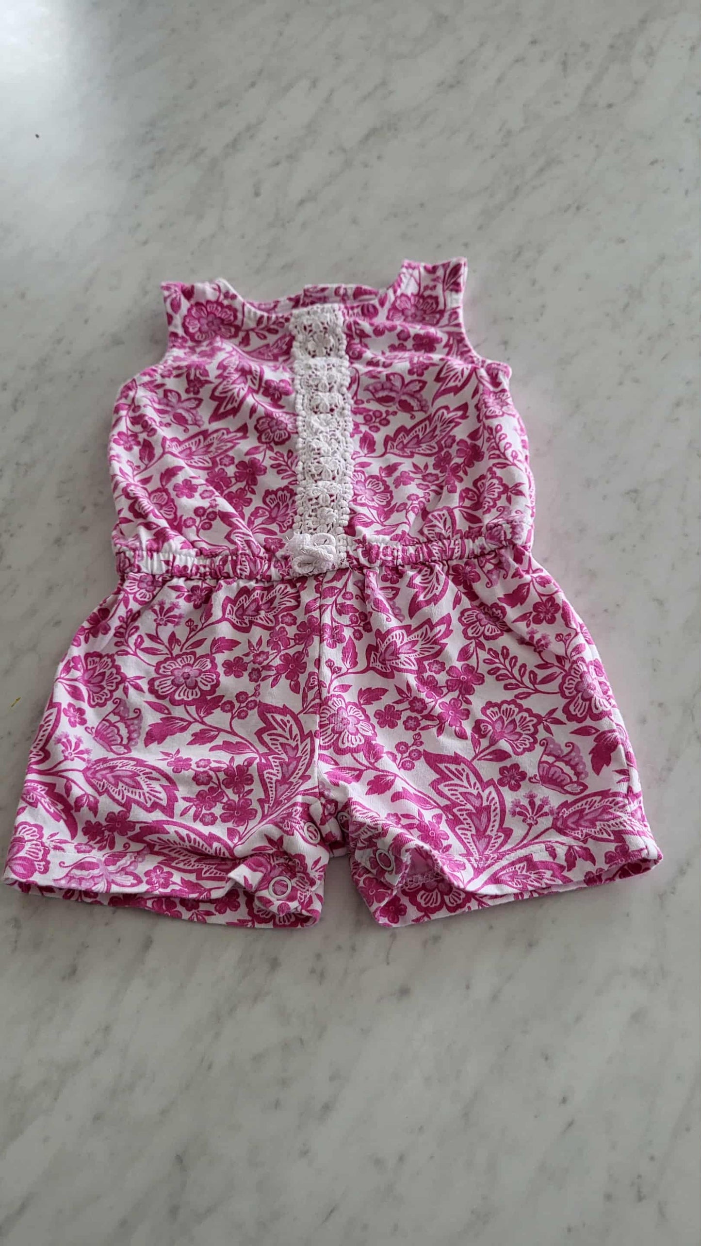 Barboteuse carter’s 6 mois