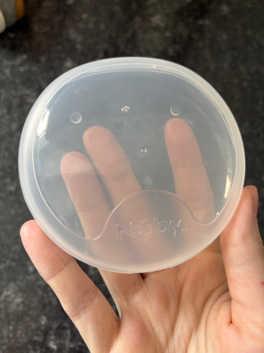 Boite pour suce nuby