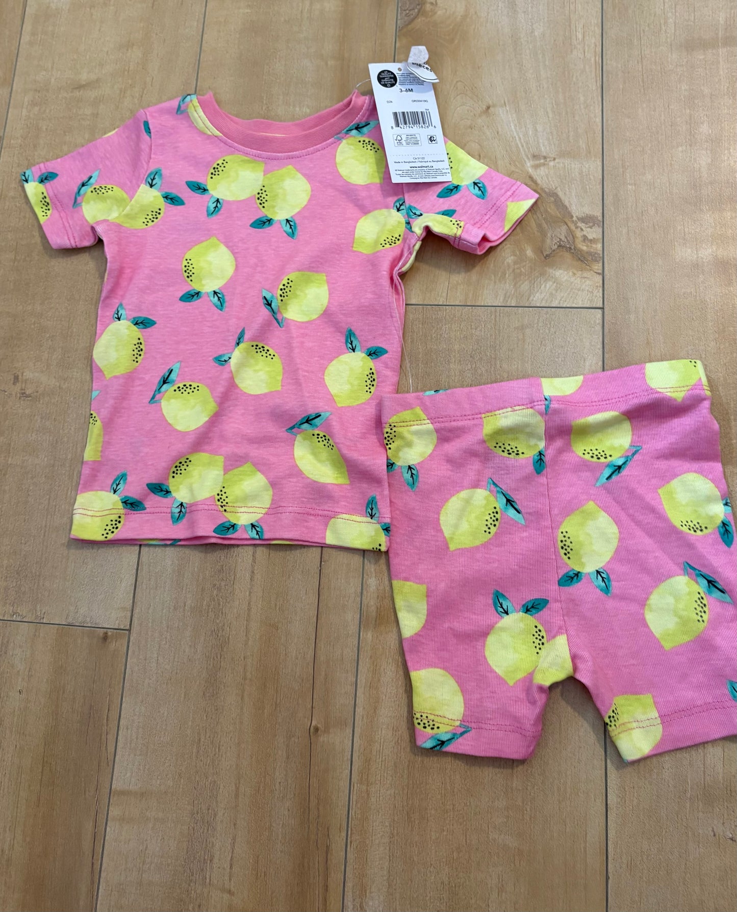 Pyjama neuf 3-6 mois