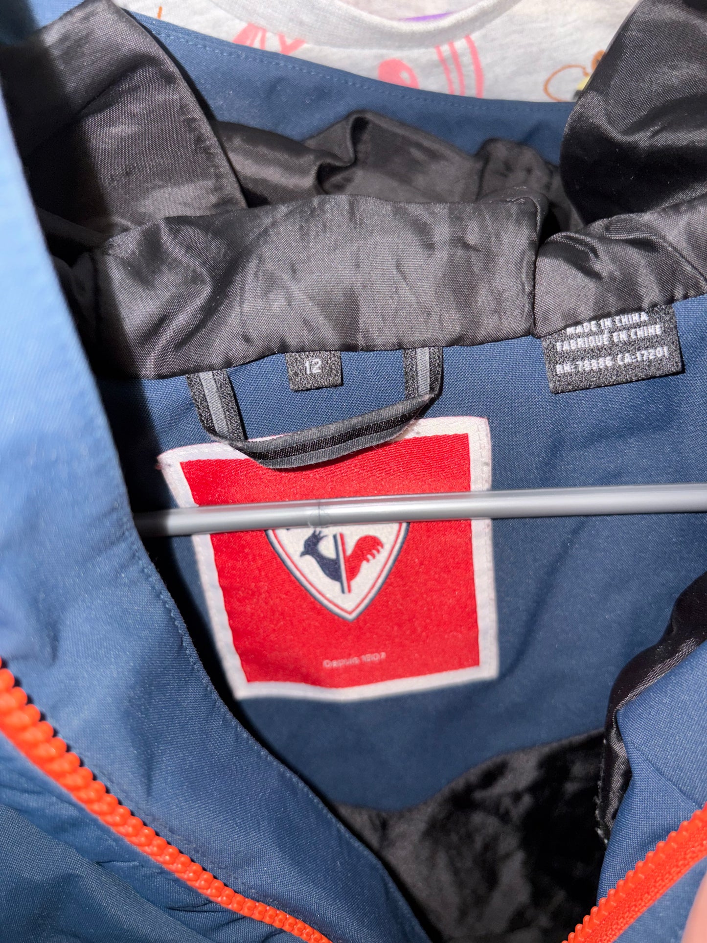 Manteau rossignol 12T valeur 255$ état neuf