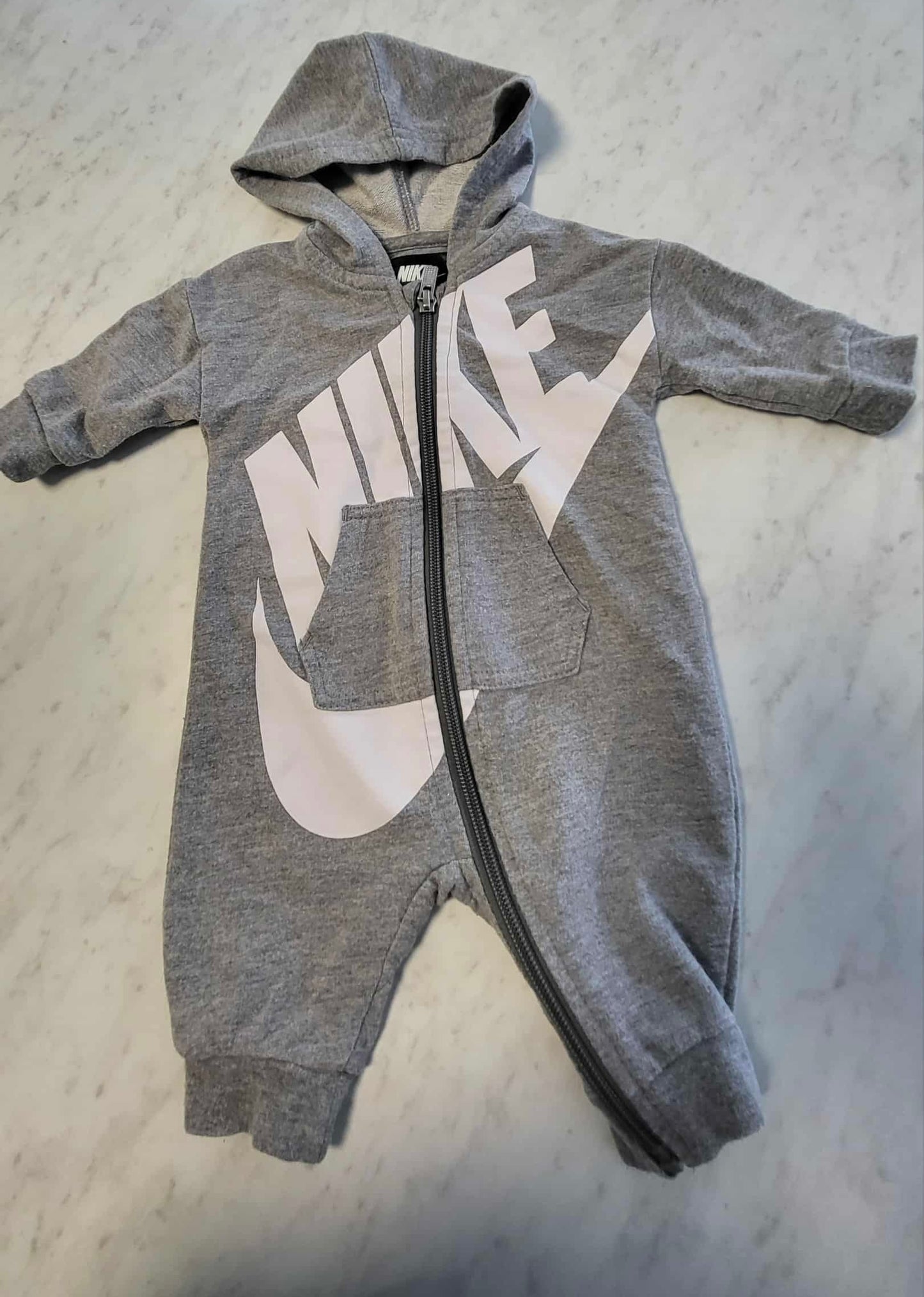 Onepiece Nike 3 mois