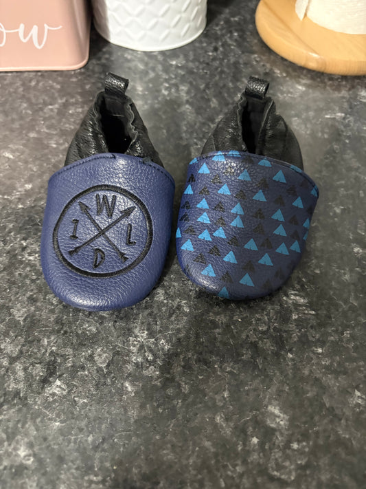 Pantouffle en cuir onyx 12-18 mois neuf