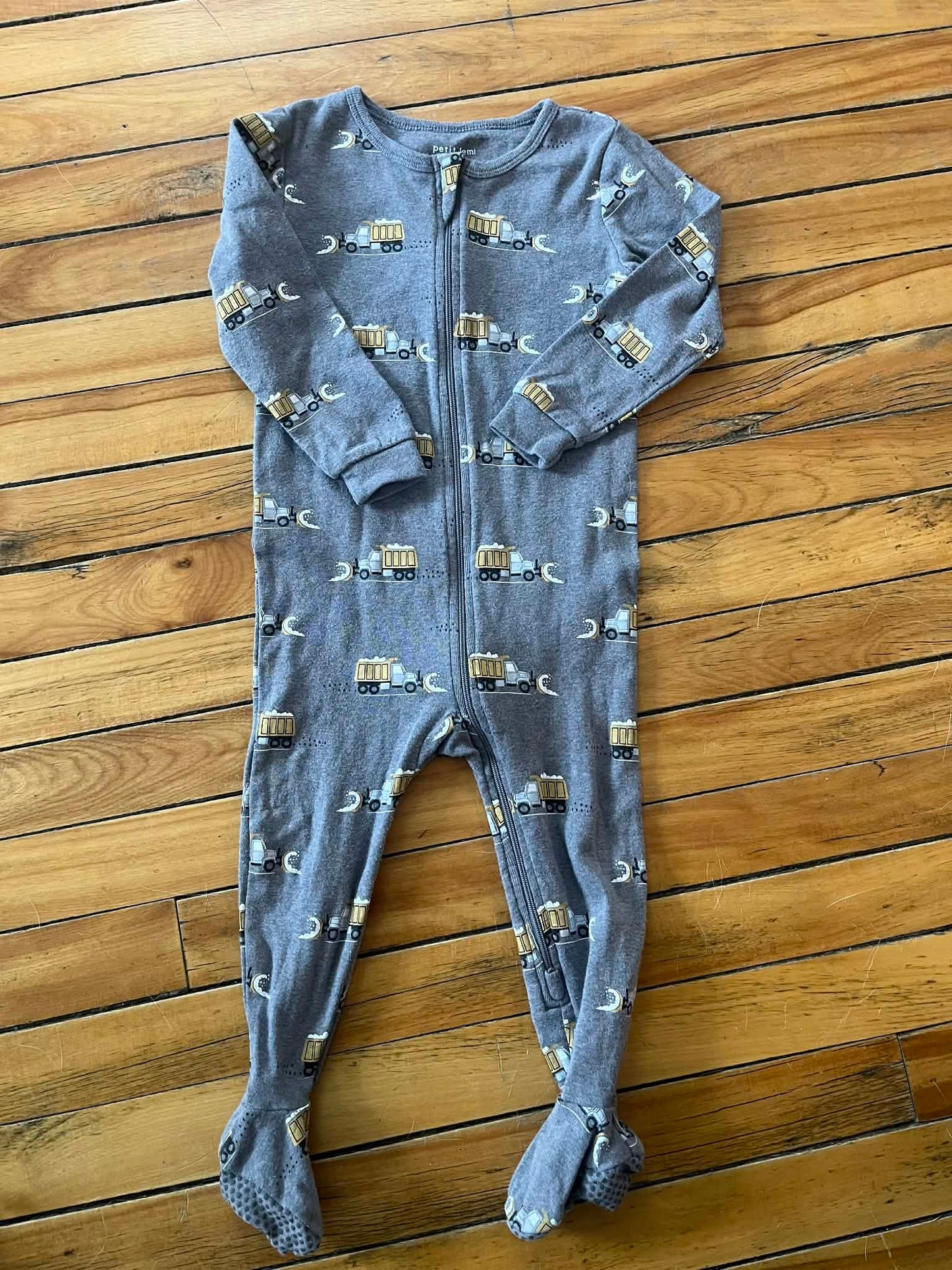 Pyjama petit lem 24 mois(consignationmb)