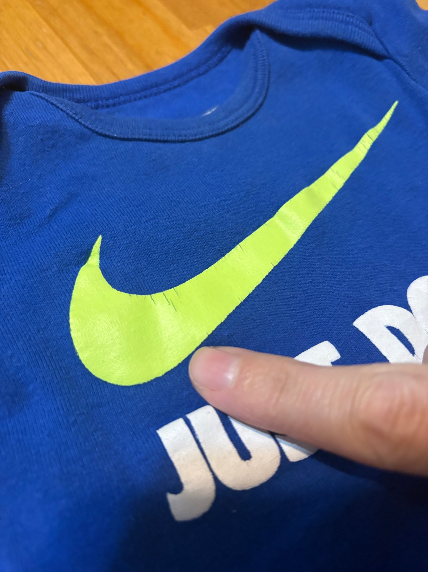 Cache-couche nike 0-6 mois*