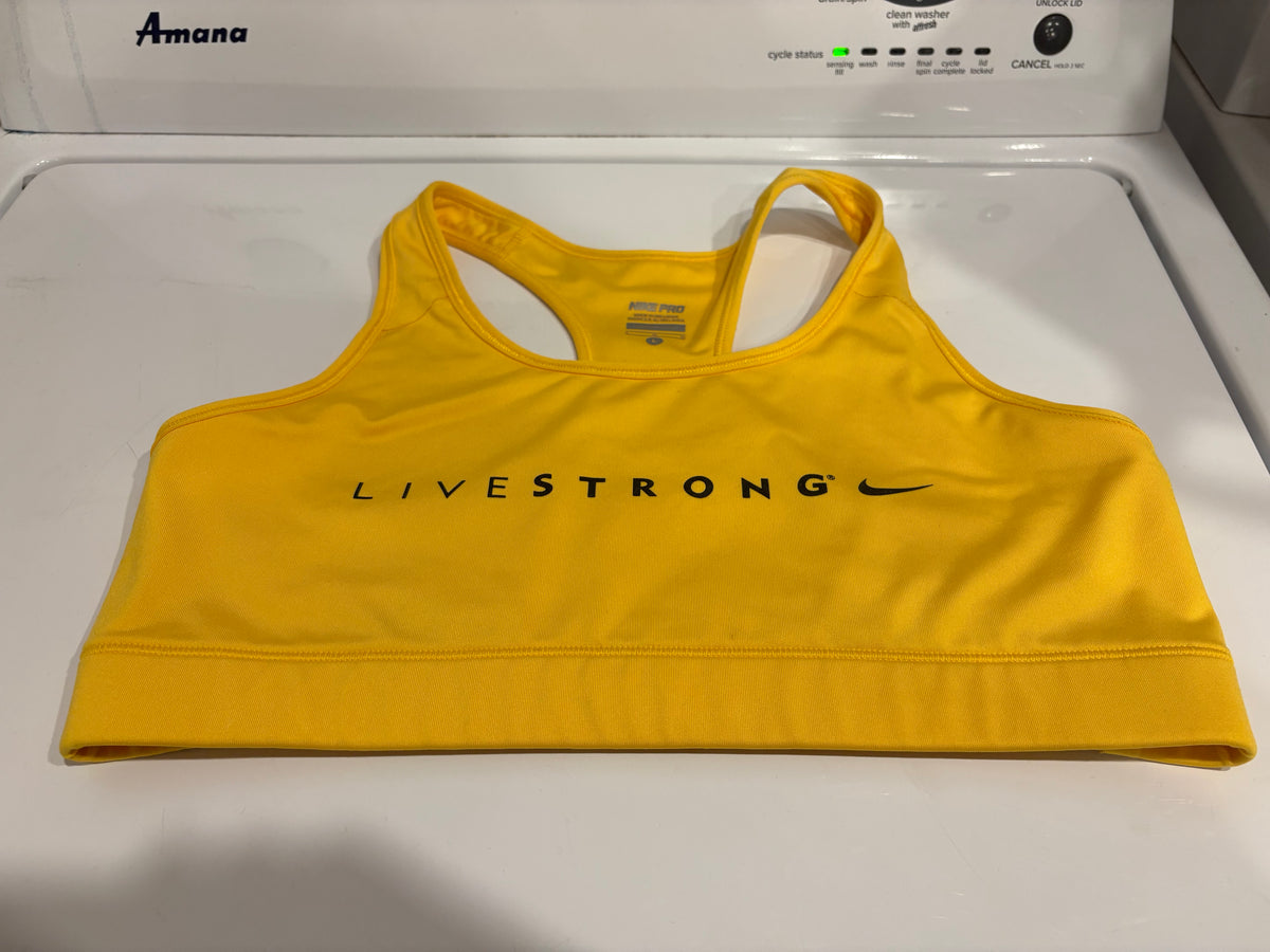 Top de sport Nike large (cmb)