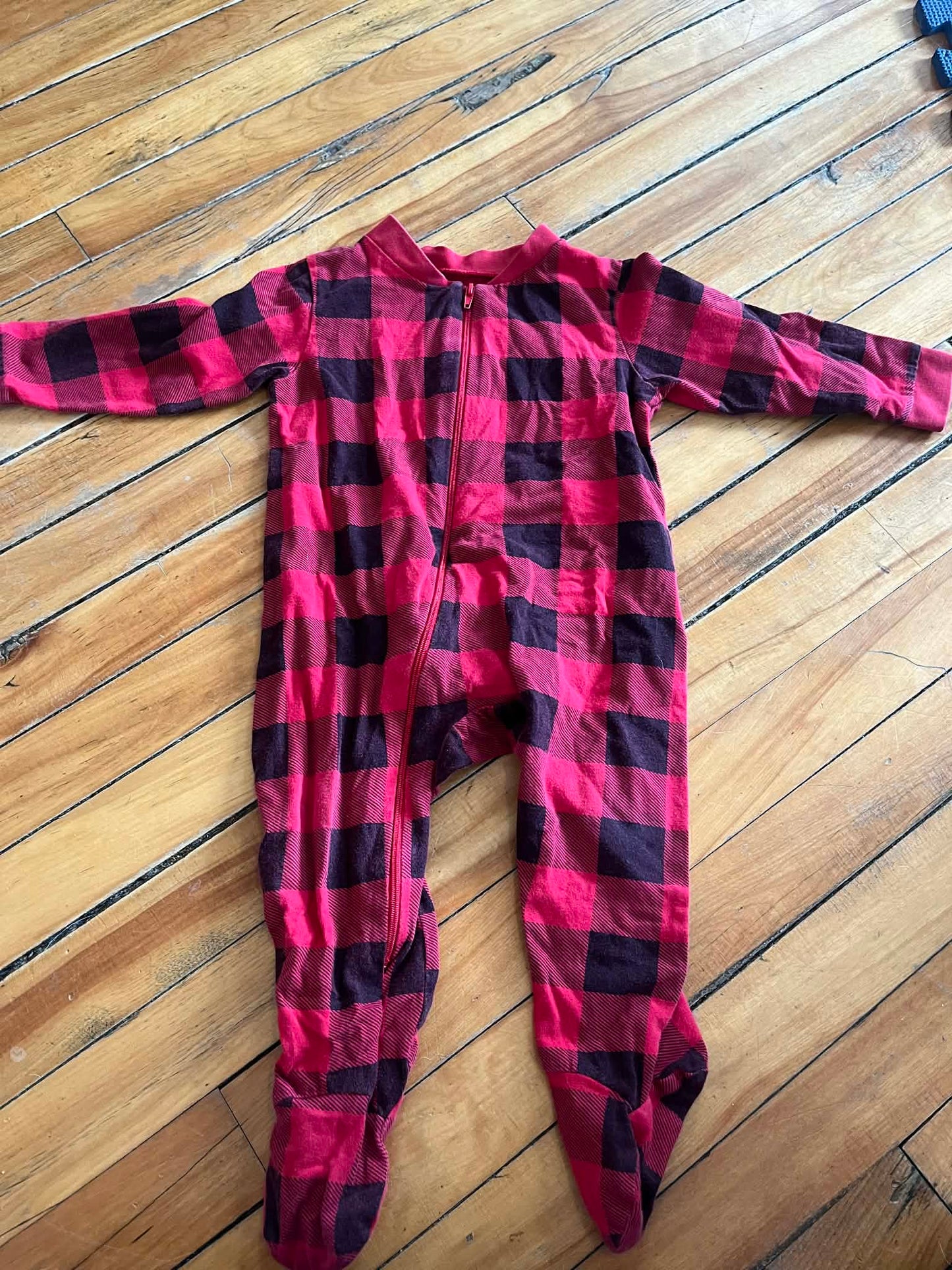 Pyjama arie baby 6-9 mois