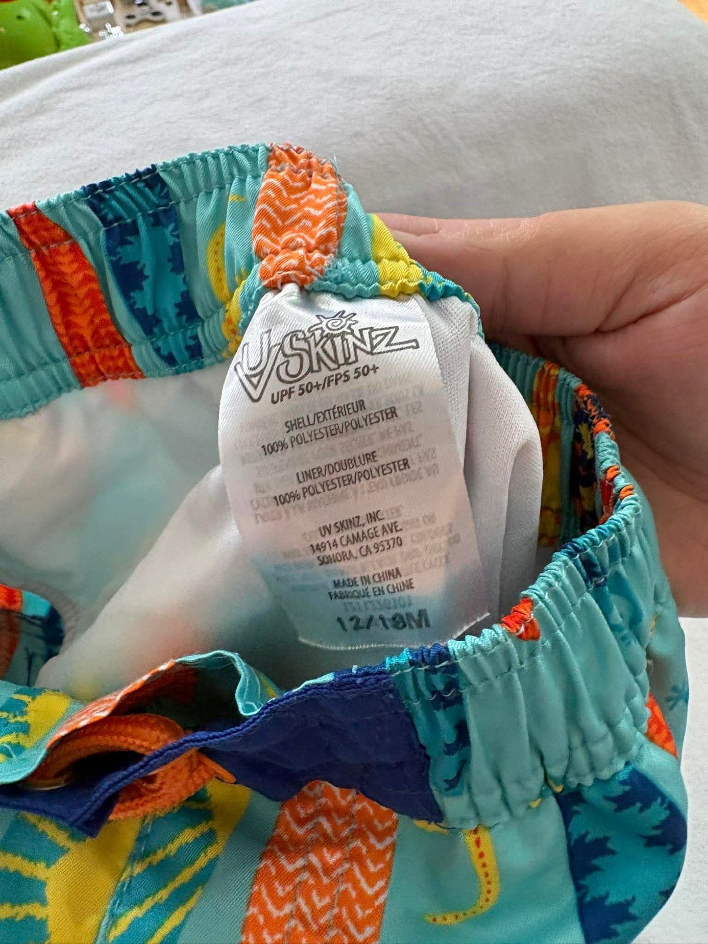 Costume de bain uvskin 12-18 mois état neuf