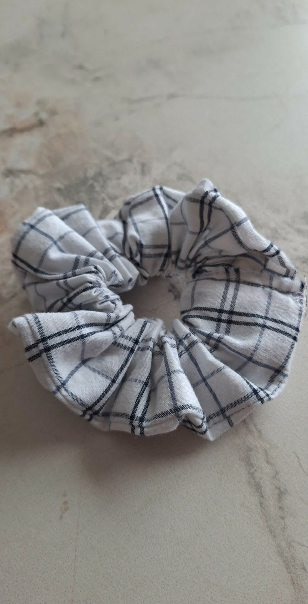 Chouchou à carreaux