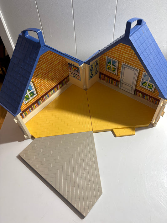 Petite maison jouet
