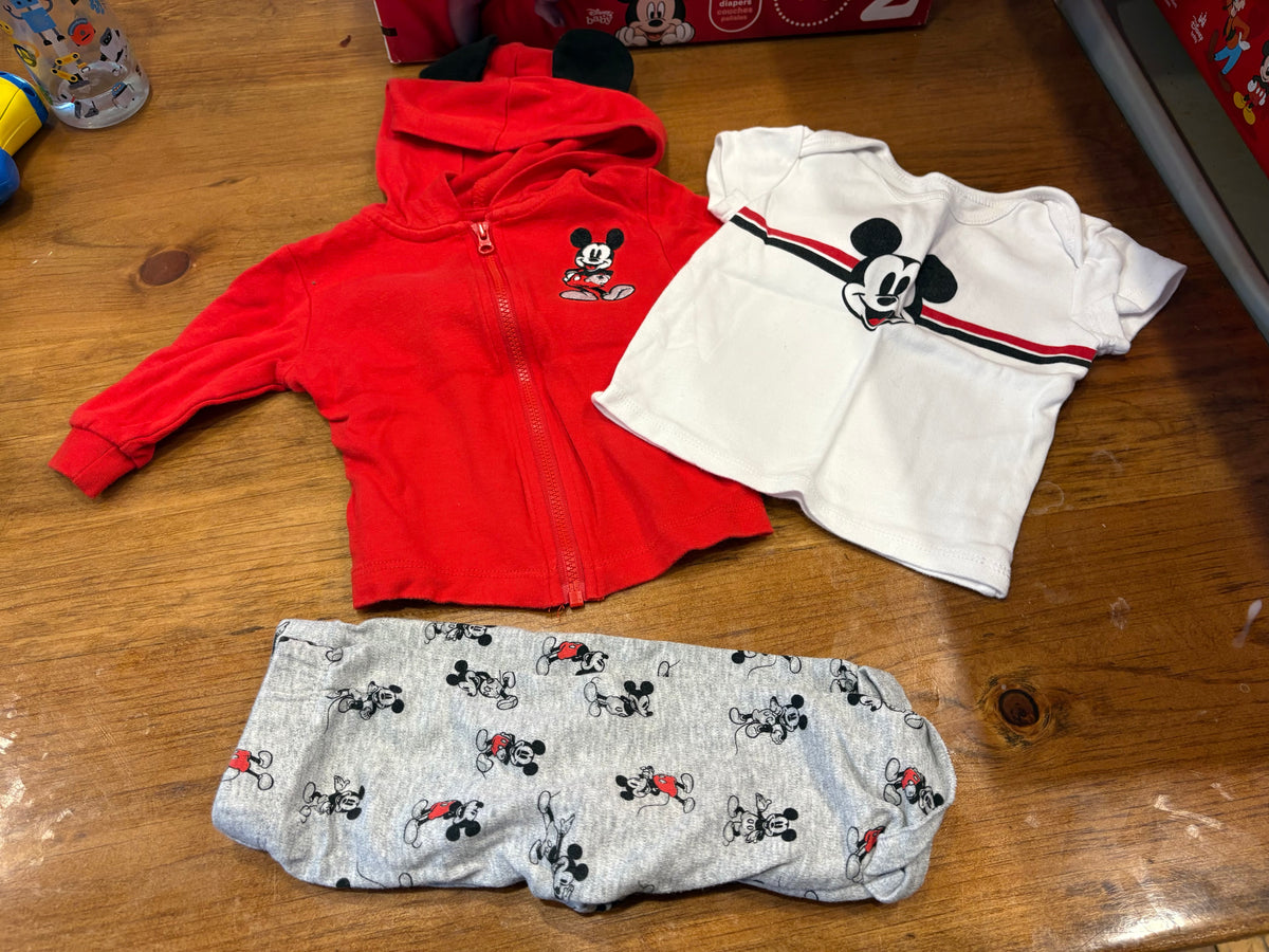 Ensemble Disney 3 mois (cmb)
