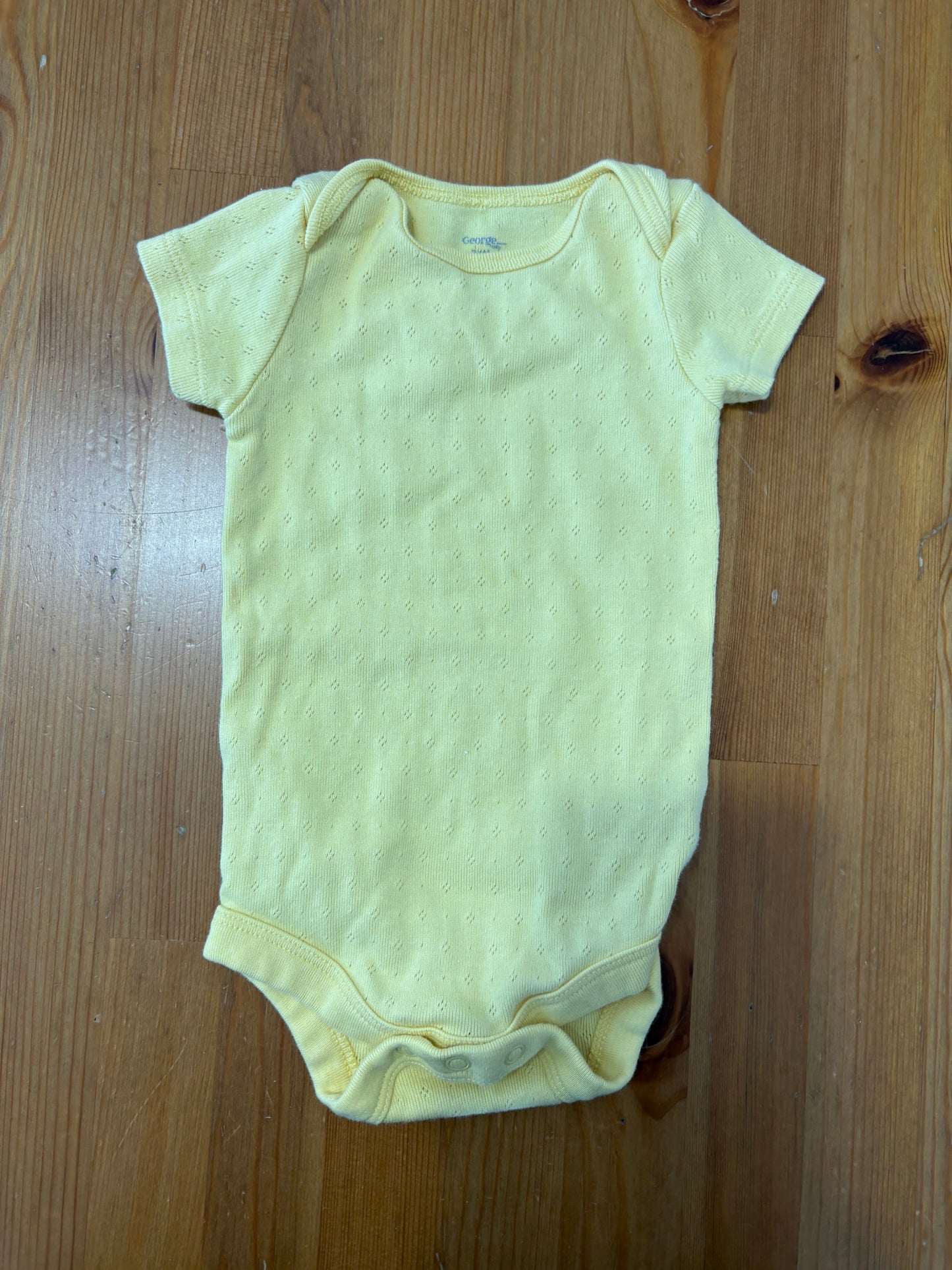 Cache-couche george 3-6 mois