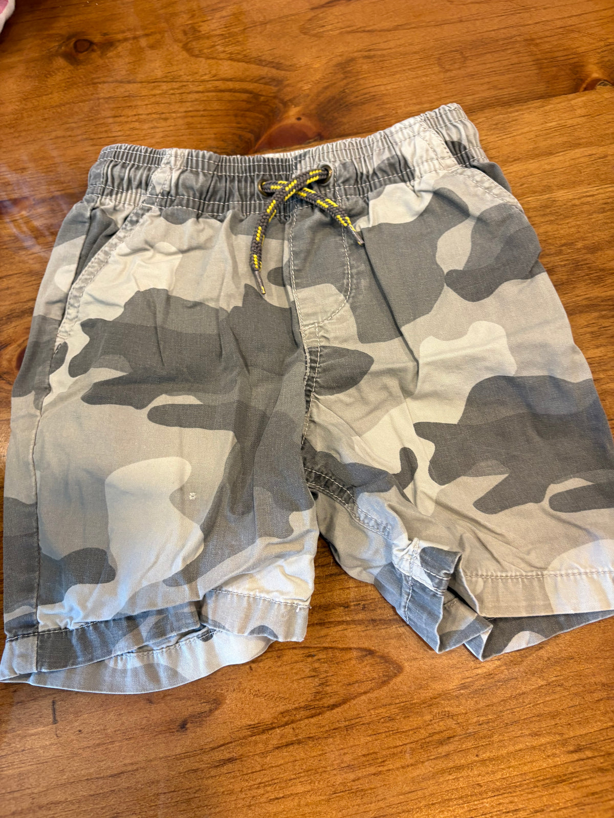 Short 2T (cmb)
