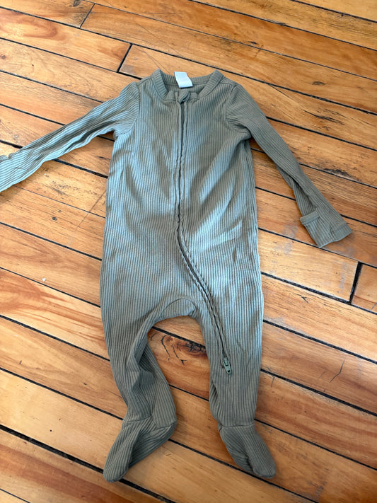 Pyjama Old navy 3-6 mois (cmb)