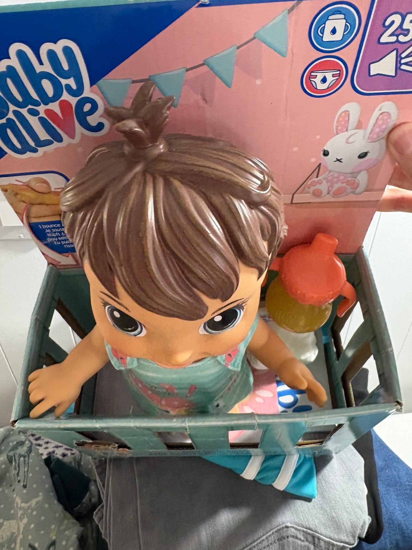 Poupée baby alive neuf valeur 44$ +tx chez canadian tire