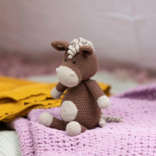 Petit toutou Léo le cheval