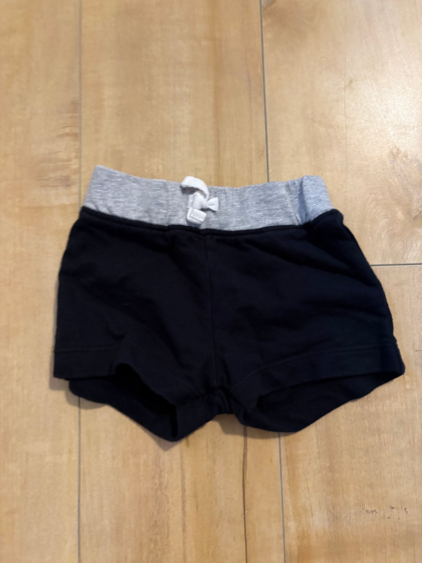 Short carter’s 3 mois