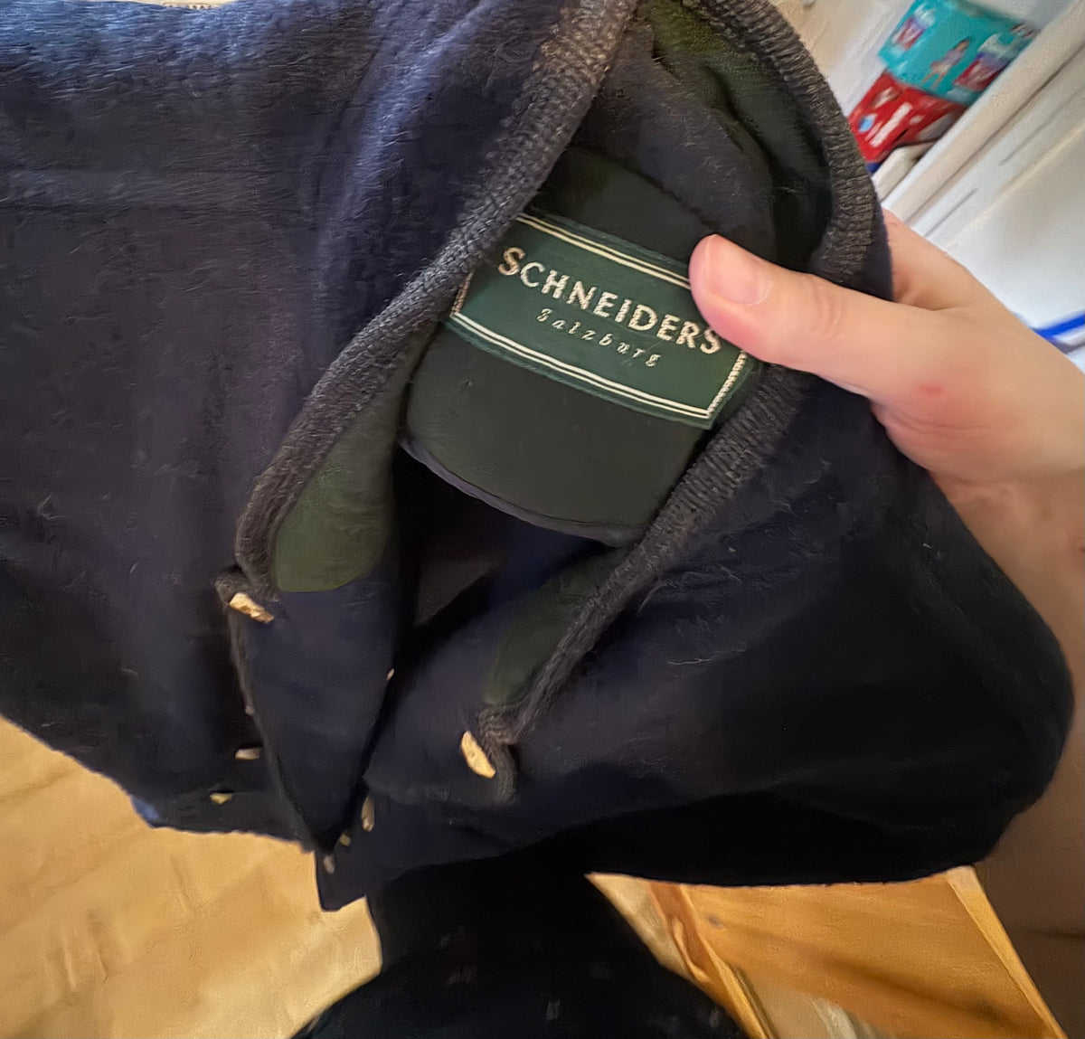 Manteau en laine schneider salburn medium valeur 450$ RARE