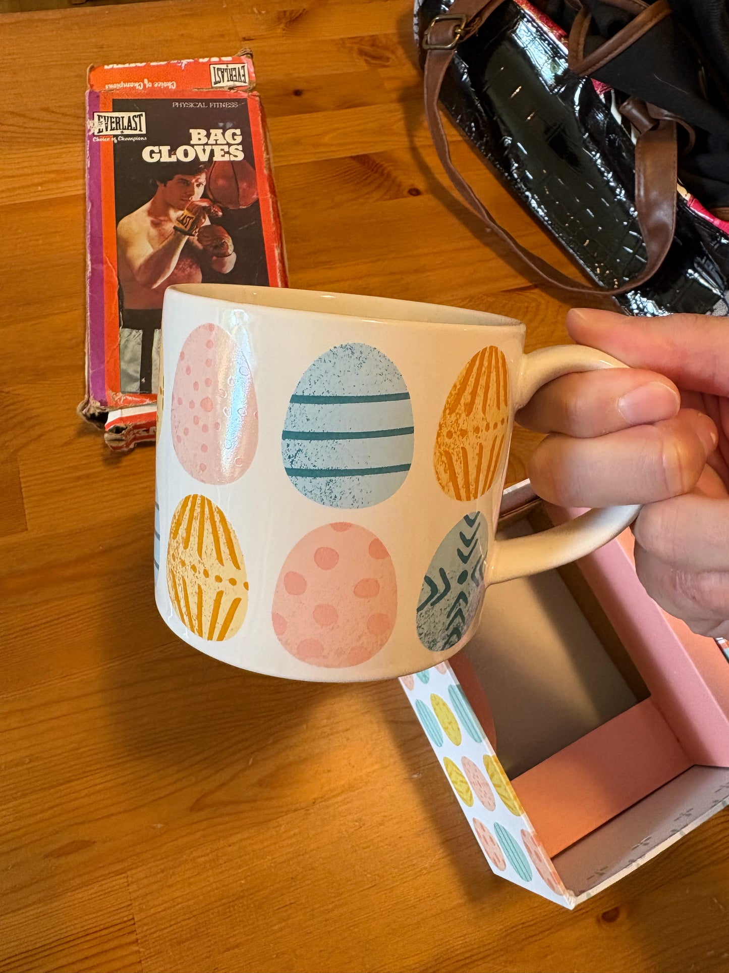 Tasse neuve avec boite