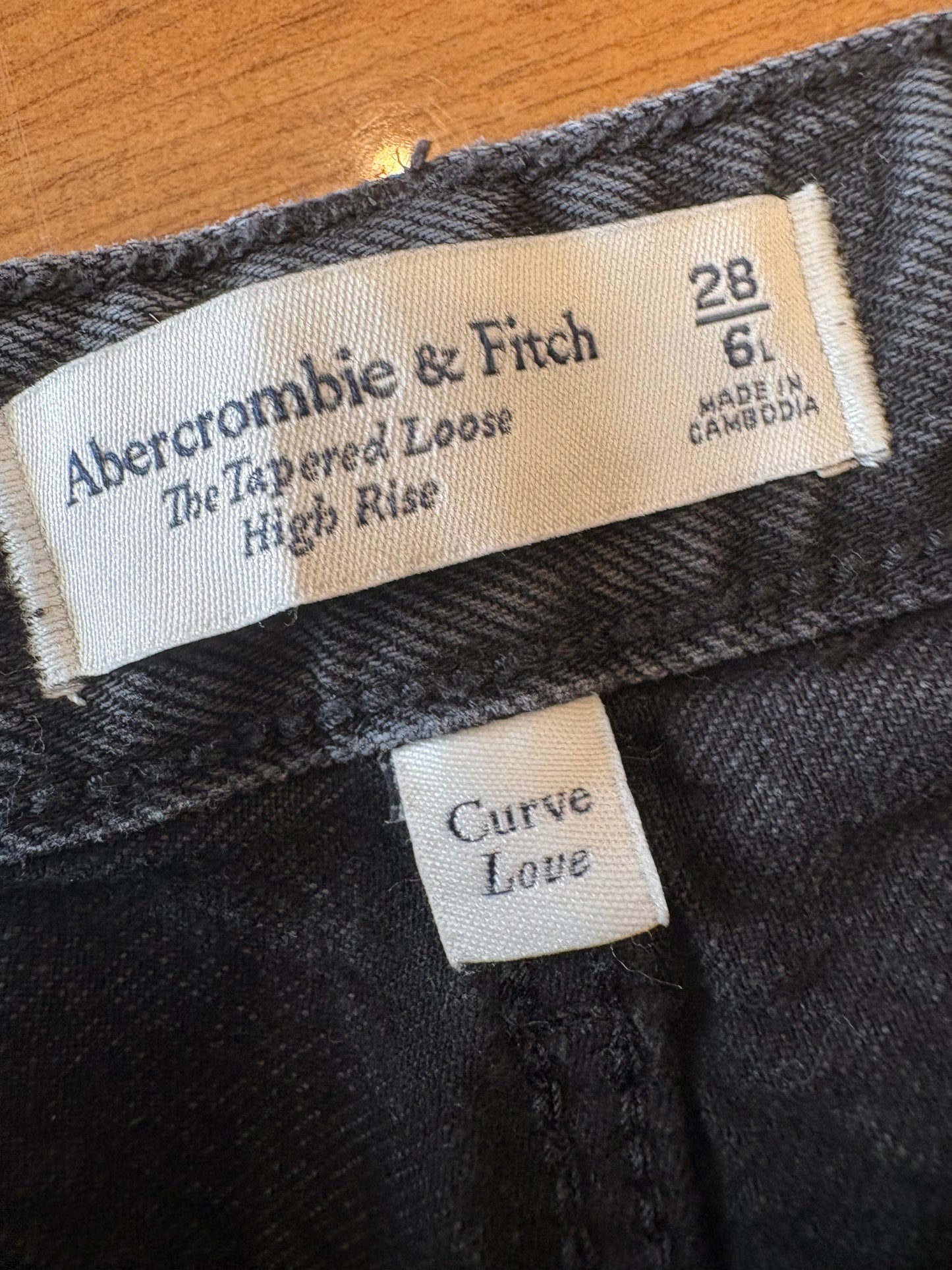 Jeans abercrombie 28 femme