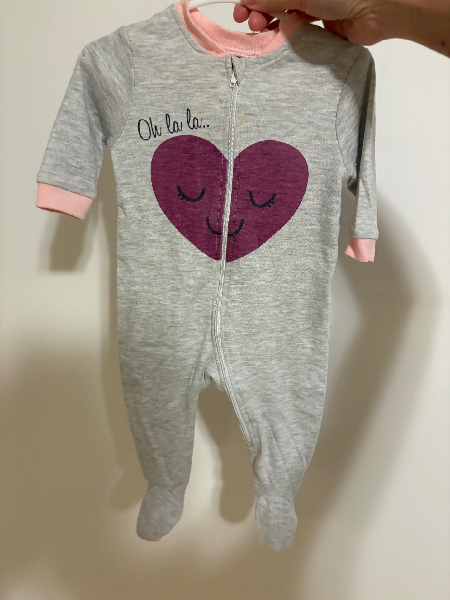 Pyjama le chat botté 3 mois